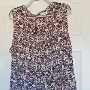 Calvin Klein 2X Navy and White Dressy Shell